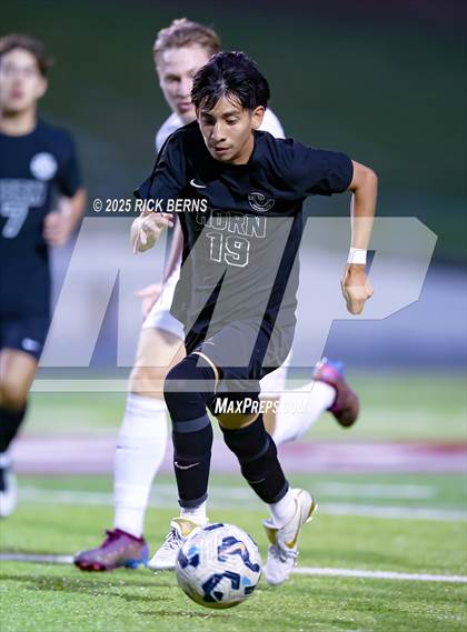 Thumbnail 3 in Grand Oaks vs Mesquite Horn (UIL 6A D2 Soccer Regional Semifinal) photogallery.