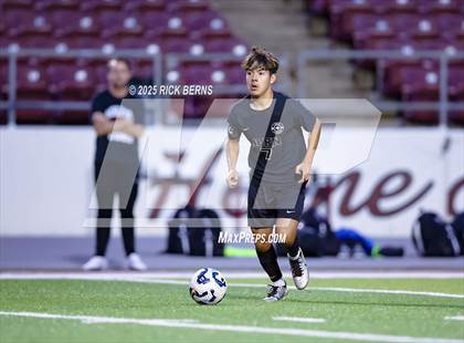 Thumbnail 1 in Grand Oaks vs Mesquite Horn (UIL 6A D2 Soccer Regional Semifinal) photogallery.