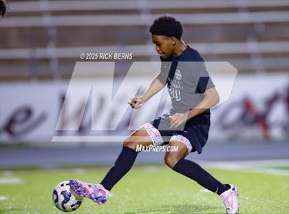 Thumbnail 1 in Grand Oaks vs Mesquite Horn (UIL 6A D2 Soccer Regional Semifinal) photogallery.