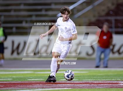 Thumbnail 2 in Grand Oaks vs Mesquite Horn (UIL 6A D2 Soccer Regional Semifinal) photogallery.
