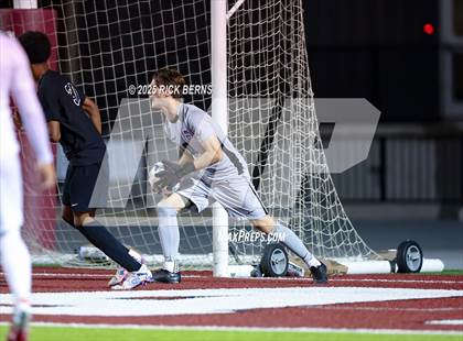 Thumbnail 2 in Grand Oaks vs Mesquite Horn (UIL 6A D2 Soccer Regional Semifinal) photogallery.