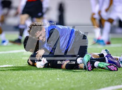 Thumbnail 1 in Grand Oaks vs Mesquite Horn (UIL 6A D2 Soccer Regional Semifinal) photogallery.