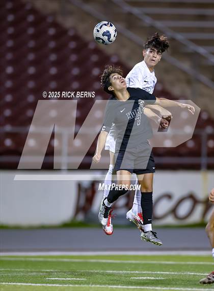 Thumbnail 2 in Grand Oaks vs Mesquite Horn (UIL 6A D2 Soccer Regional Semifinal) photogallery.