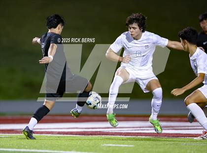 Thumbnail 2 in Grand Oaks vs Mesquite Horn (UIL 6A D2 Soccer Regional Semifinal) photogallery.