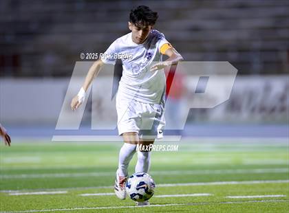 Thumbnail 3 in Grand Oaks vs Mesquite Horn (UIL 6A D2 Soccer Regional Semifinal) photogallery.