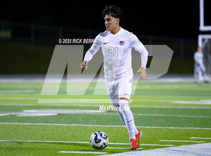 Thumbnail 1 in Grand Oaks vs Mesquite Horn (UIL 6A D2 Soccer Regional Semifinal) photogallery.