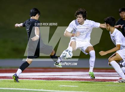 Thumbnail 3 in Grand Oaks vs Mesquite Horn (UIL 6A D2 Soccer Regional Semifinal) photogallery.