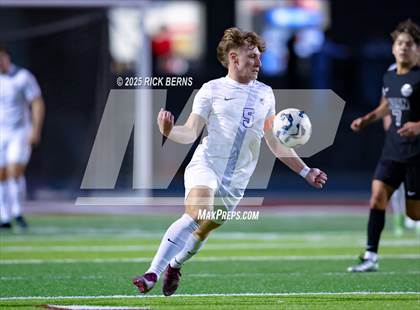 Thumbnail 2 in Grand Oaks vs Mesquite Horn (UIL 6A D2 Soccer Regional Semifinal) photogallery.