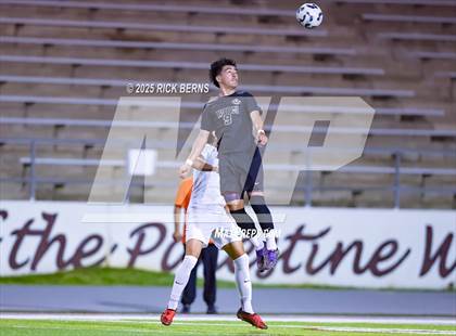 Thumbnail 3 in Grand Oaks vs Mesquite Horn (UIL 6A D2 Soccer Regional Semifinal) photogallery.