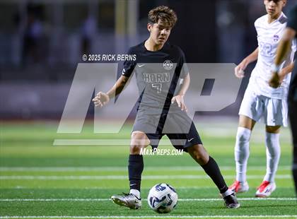 Thumbnail 2 in Grand Oaks vs Mesquite Horn (UIL 6A D2 Soccer Regional Semifinal) photogallery.