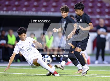 Thumbnail 3 in Grand Oaks vs Mesquite Horn (UIL 6A D2 Soccer Regional Semifinal) photogallery.