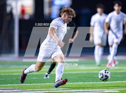 Thumbnail 3 in Grand Oaks vs Mesquite Horn (UIL 6A D2 Soccer Regional Semifinal) photogallery.