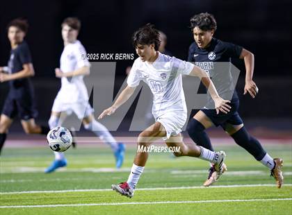 Thumbnail 3 in Grand Oaks vs Mesquite Horn (UIL 6A D2 Soccer Regional Semifinal) photogallery.