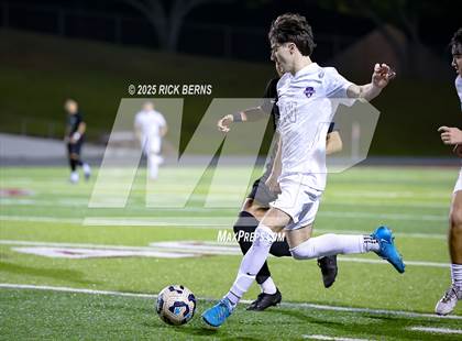 Thumbnail 3 in Grand Oaks vs Mesquite Horn (UIL 6A D2 Soccer Regional Semifinal) photogallery.
