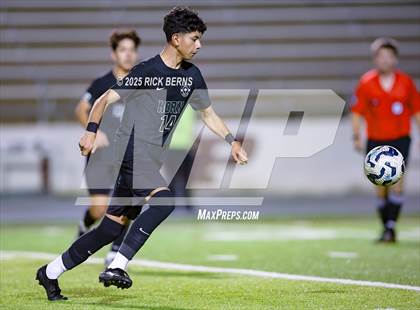Thumbnail 1 in Grand Oaks vs Mesquite Horn (UIL 6A D2 Soccer Regional Semifinal) photogallery.