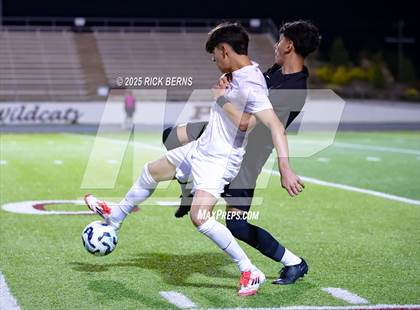 Thumbnail 3 in Grand Oaks vs Mesquite Horn (UIL 6A D2 Soccer Regional Semifinal) photogallery.