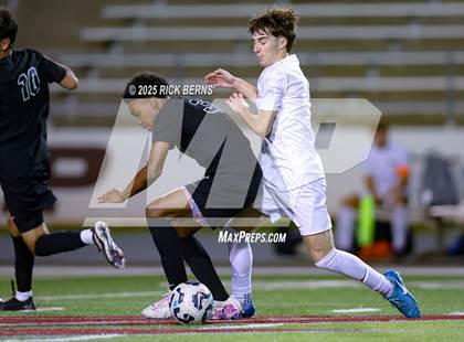 Thumbnail 1 in Grand Oaks vs Mesquite Horn (UIL 6A D2 Soccer Regional Semifinal) photogallery.