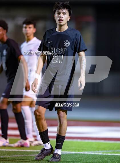 Thumbnail 1 in Grand Oaks vs Mesquite Horn (UIL 6A D2 Soccer Regional Semifinal) photogallery.