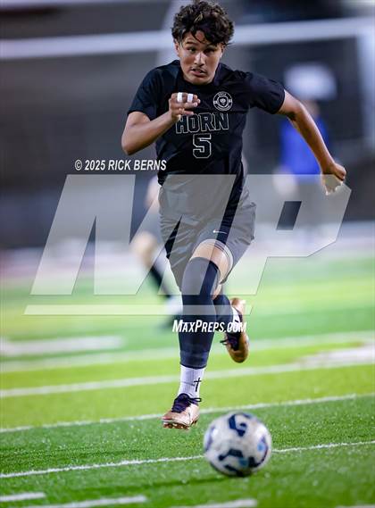 Thumbnail 1 in Grand Oaks vs Mesquite Horn (UIL 6A D2 Soccer Regional Semifinal) photogallery.
