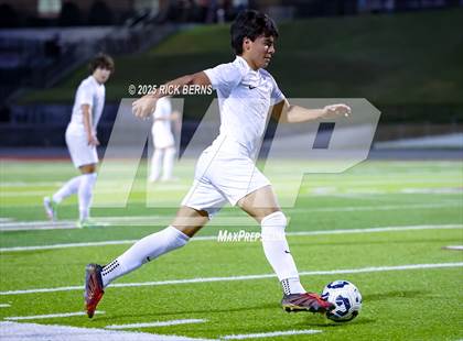 Thumbnail 1 in Grand Oaks vs Mesquite Horn (UIL 6A D2 Soccer Regional Semifinal) photogallery.