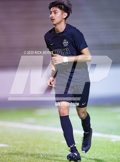 Thumbnail 2 in Grand Oaks vs Mesquite Horn (UIL 6A D2 Soccer Regional Semifinal) photogallery.