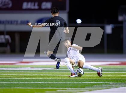 Thumbnail 2 in Grand Oaks vs Mesquite Horn (UIL 6A D2 Soccer Regional Semifinal) photogallery.