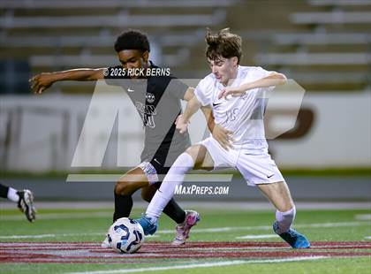 Thumbnail 1 in Grand Oaks vs Mesquite Horn (UIL 6A D2 Soccer Regional Semifinal) photogallery.