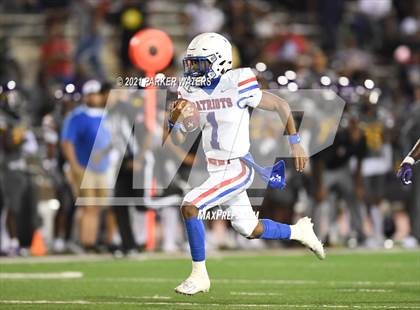 Thumbnail 3 in John Curtis Christian @ Edna Karr photogallery.