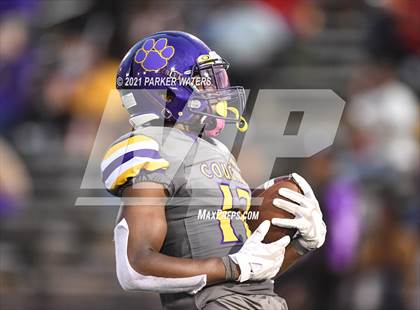 Thumbnail 3 in John Curtis Christian @ Edna Karr photogallery.
