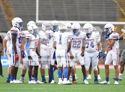 Thumbnail 1 in John Curtis Christian @ Edna Karr photogallery.