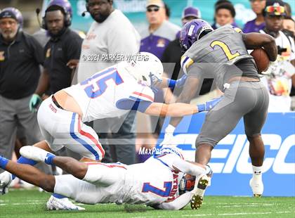 Thumbnail 2 in John Curtis Christian @ Edna Karr photogallery.