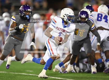 Thumbnail 1 in John Curtis Christian @ Edna Karr photogallery.