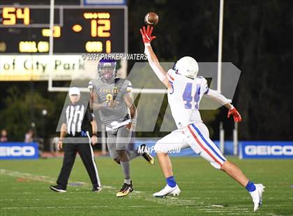 Thumbnail 1 in John Curtis Christian @ Edna Karr photogallery.