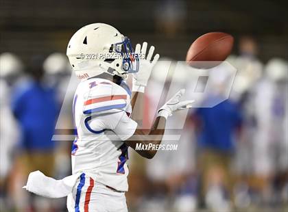 Thumbnail 1 in John Curtis Christian @ Edna Karr photogallery.