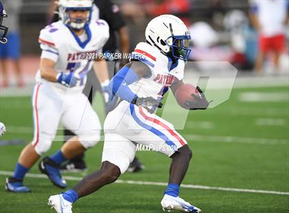 Thumbnail 3 in John Curtis Christian @ Edna Karr photogallery.