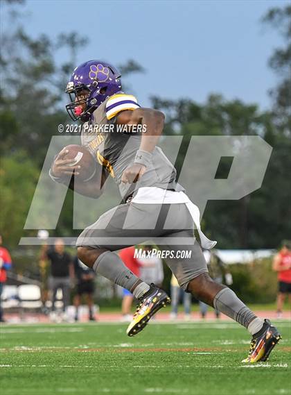 Thumbnail 2 in John Curtis Christian @ Edna Karr photogallery.