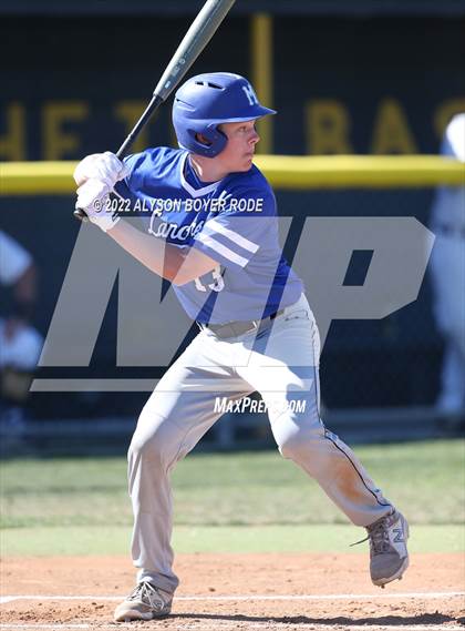 Thumbnail 3 in Anaheim vs. McQueen photogallery.