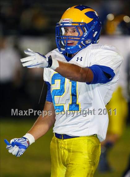Thumbnail 3 in Northview vs. San Dimas photogallery.