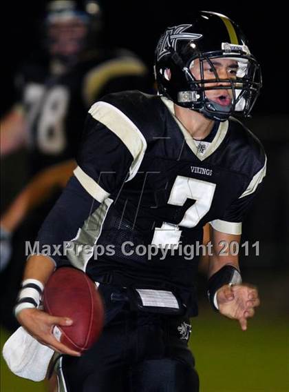 Thumbnail 2 in Northview vs. San Dimas photogallery.