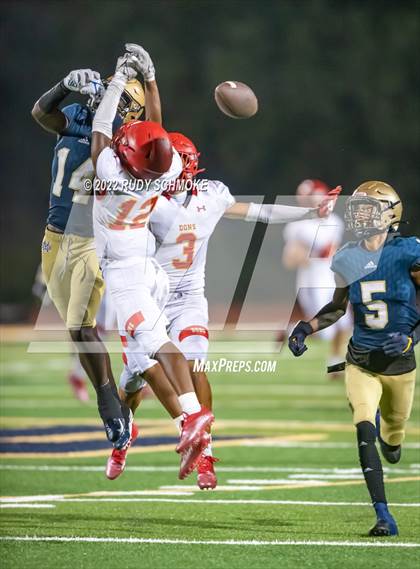 Thumbnail 3 in Cathedral Catholic @ Mater Dei Catholic photogallery.