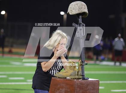 Thumbnail 2 in Chandler vs. Cathedral Catholic (Honor Bowl) photogallery.