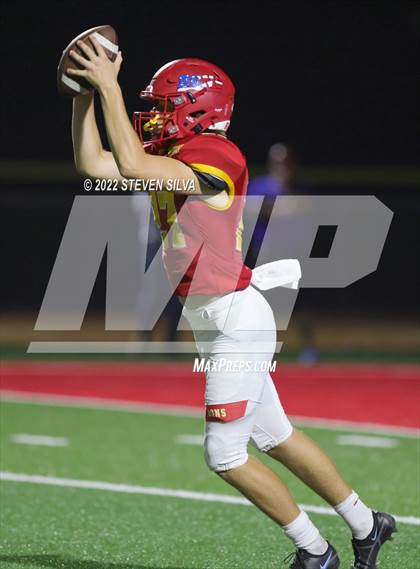 Thumbnail 3 in Chandler vs. Cathedral Catholic (Honor Bowl) photogallery.