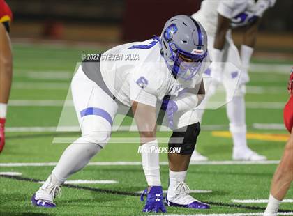 Thumbnail 2 in Chandler vs. Cathedral Catholic (Honor Bowl) photogallery.