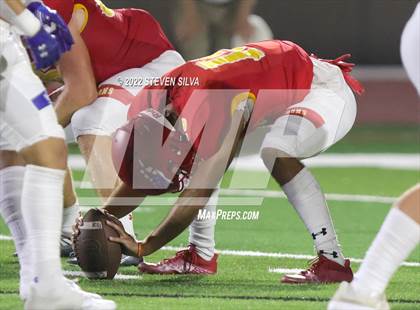 Thumbnail 3 in Chandler vs. Cathedral Catholic (Honor Bowl) photogallery.