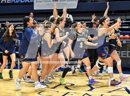 Thumbnail 2 in St. Mary Academy-Bay View vs. North Kingstown (RIIL State Final) photogallery.
