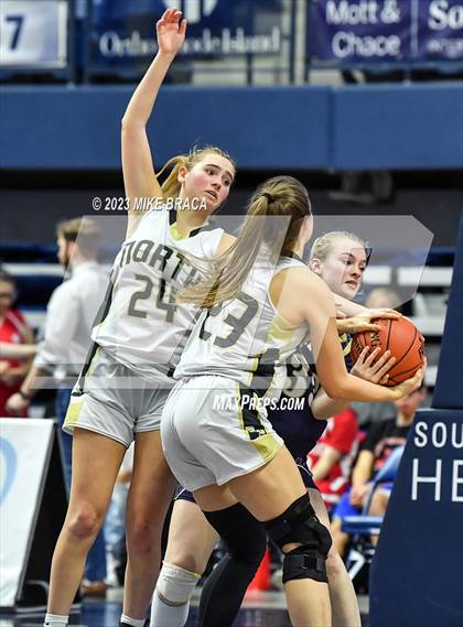 Thumbnail 2 in St. Mary Academy-Bay View vs. North Kingstown (RIIL State Final) photogallery.