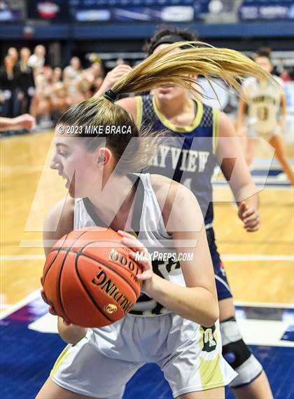 Thumbnail 3 in St. Mary Academy-Bay View vs. North Kingstown (RIIL State Final) photogallery.