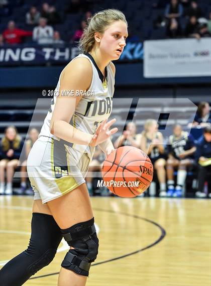 Thumbnail 1 in St. Mary Academy-Bay View vs. North Kingstown (RIIL State Final) photogallery.