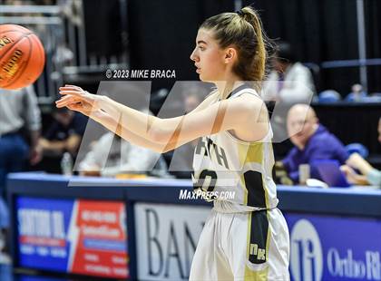 Thumbnail 3 in St. Mary Academy-Bay View vs. North Kingstown (RIIL State Final) photogallery.