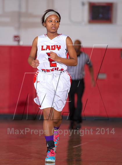 Thumbnail 1 in Long Beach @ Freeport (Section 8 Class AA Quarterfinal) photogallery.
